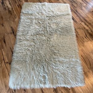 Elle Decor Grey Textured Rug
